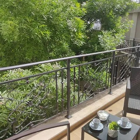 Sapphire Apartament *
